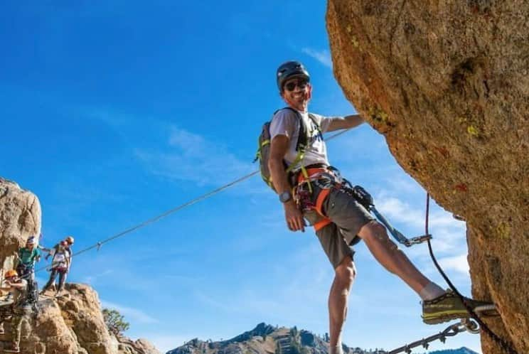 エミリー・ハリントンさんのインスタグラム写真 - (エミリー・ハリントンInstagram)「This past weekend @alpenglowexpeditions turned 15 years old 🎂🎁 🎉. We climbed the @tahoevia 🙌, skied @squawalpine ⛷, surfed in that big blue lake w @elevationsurfcharters 🏄🏼‍♀️ 🌊 , and celebrated the passion and dedication of the Alpenglow team, a crew that has grown immensely over the last 15 years - from just @adrianballinger operating out of his tiny apartment, guiding every trip himself and waiting tables on the side - to a business that takes hundreds to the world’s tallest peaks, introduces people to rockclimbing, Via Ferrata, backcountry skiing, avalanche education, and employs dozens of guides & office staff across the world 💕🤘 // Congratulations team AE!! So proud ❤️ // #alpenglowturns15 // #adventuredoneright // 📸 @mattburbach」6月18日 22時02分 - emilyaharrington