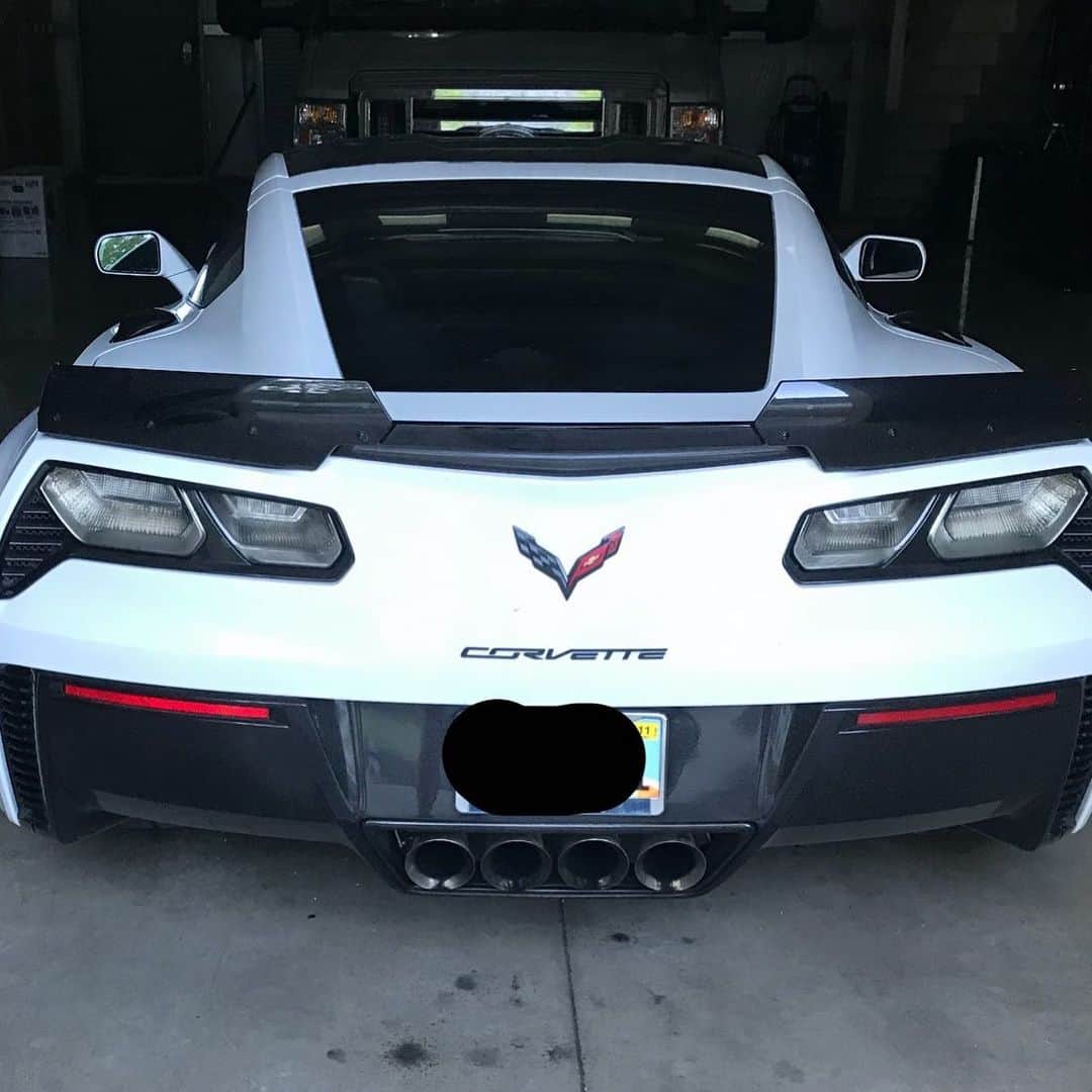 ストーン・コールド・スティーブ・オースチンのインスタグラム：「My contribution to #taillighttuesdays」