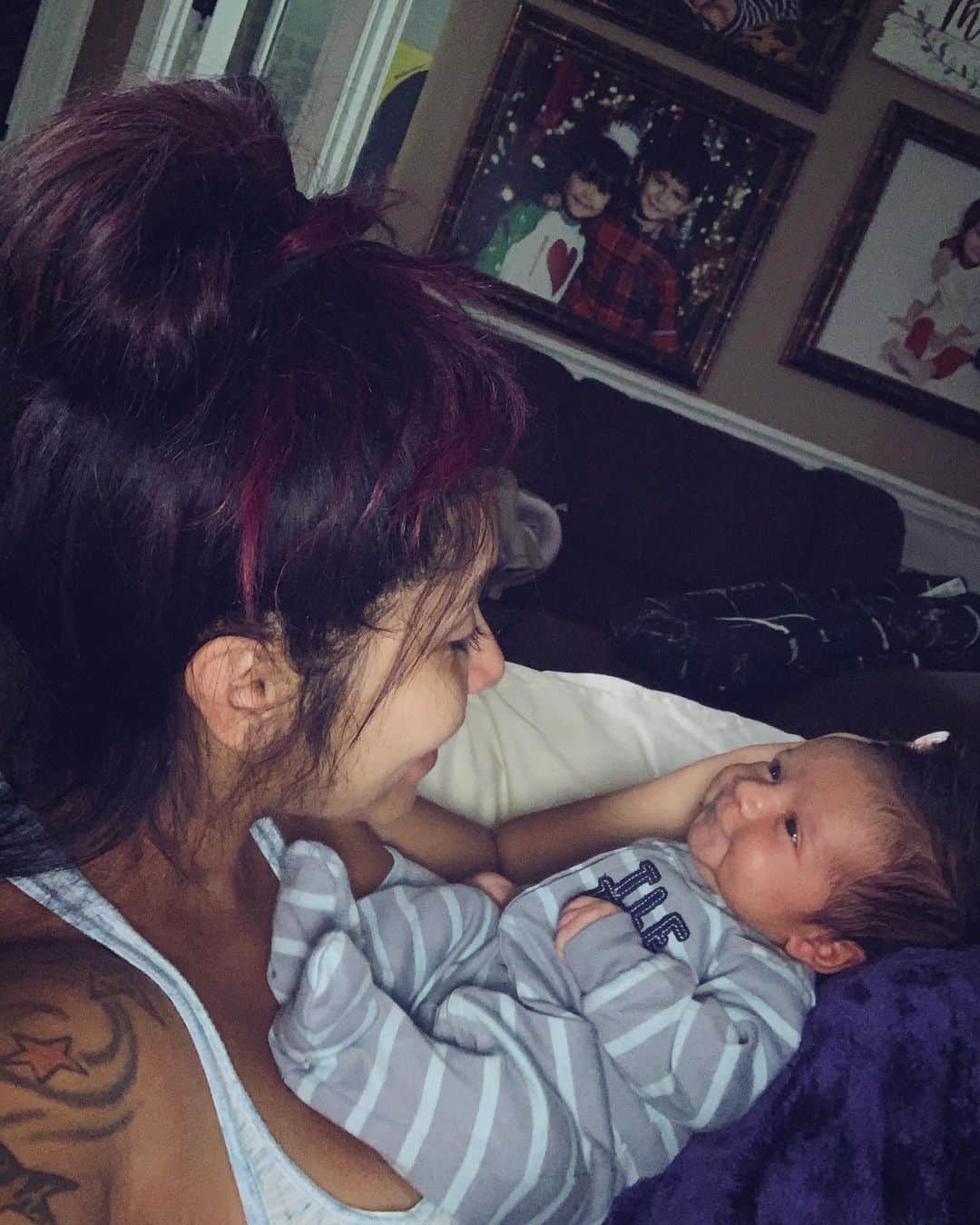 ニコール・ ポリッツィのインスタグラム：「Stay this little always, my love💙」
