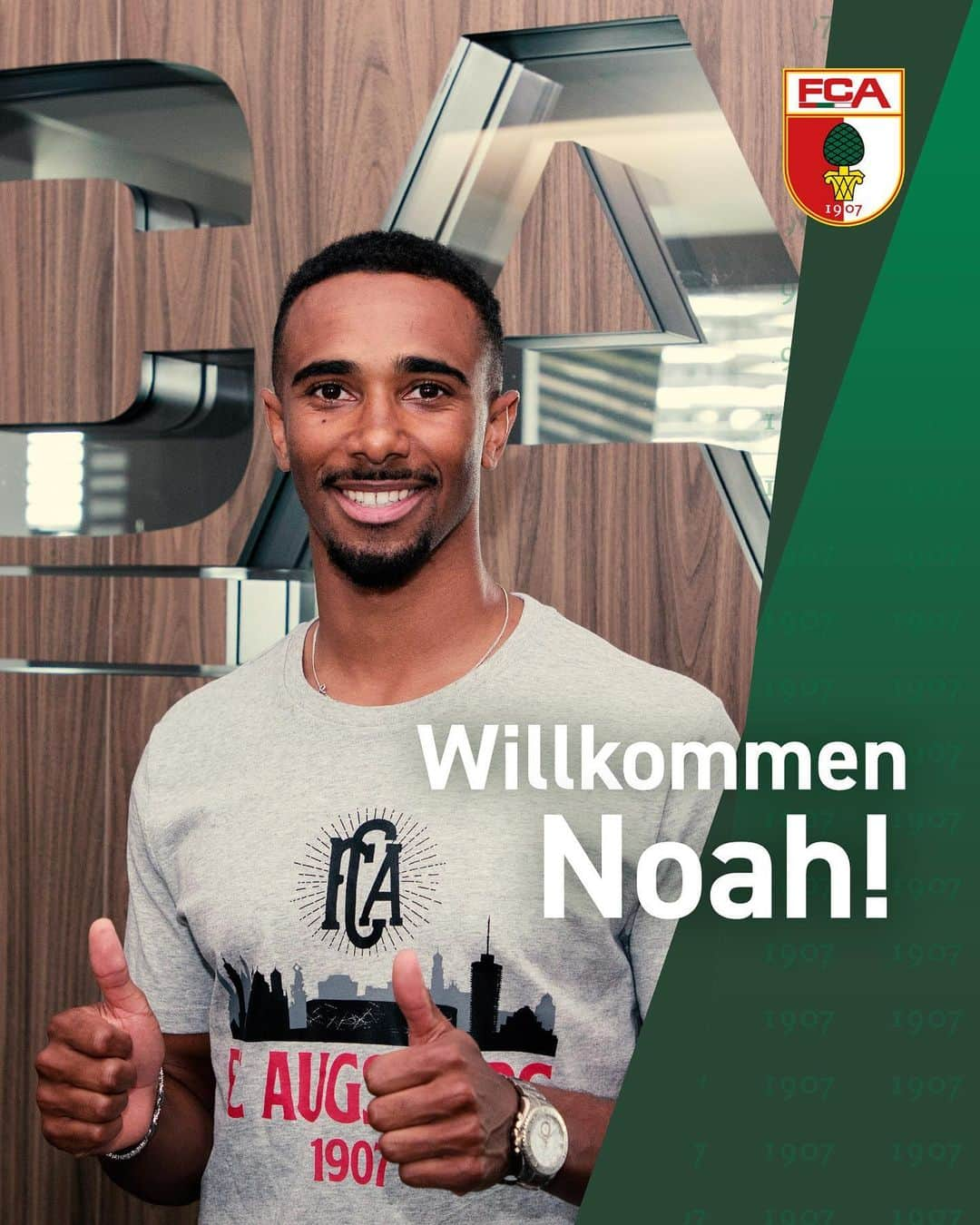 FCアウクスブルクさんのインスタグラム写真 - (FCアウクスブルクInstagram)「Dürfen wir vorstellen: Noah Sarenren #Bazee! ✌️ Der Offensivmann kommt von @hannover96 und unterschreibt beim #FCA bis 202️⃣4️⃣! 💯🙌 #FCA1907 #Bazee2024 #fcaugsburg @noahsarenrenbazee」6月19日 0時13分 - fcaugsburg1907