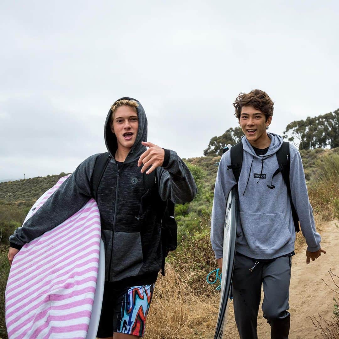 hurleyさんのインスタグラム写真 - (hurleyInstagram)「Happy trails.😄⚡️ ⠀⠀⠀ We’ve landed at Lowers for the USA Surfing Championships. ⠀⠀⠀ Watch the team warm up, in our stories.」6月19日 0時17分 - hurley