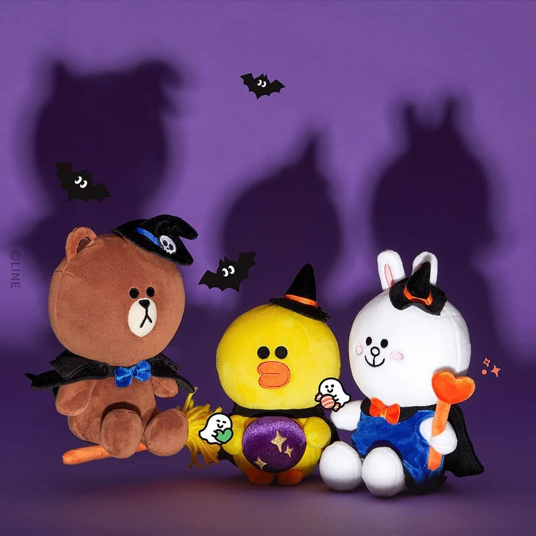 LINE FRIENDSさんのインスタグラム写真 - (LINE FRIENDSInstagram)「. Back to the past! BROWN and Friends from #Halloween came here to thrill you!✨ . Unboolievable deal #OnlyFor7Days  #Pre_order now and treat yourself with a 10% off price! > Link in bio  #LINEFRIENDS #BROWN #CONY #SALLY #LINEFRIENDSCOLLECTION」6月19日 10時21分 - linefriends