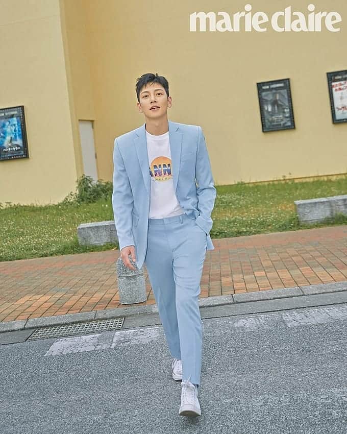 Just a girlさんのインスタグラム写真 - (Just a girlInstagram)「Ji Chang Wook @Jichangwook ❤ For Marie Claire Korea Magazine June Issue . . . . . #지창욱 #JiChangWook#koreanboy #kactor #koreandrama #koreanactor #맞팔 #셀스타그램 #셀카 #얼스타그램 #데일리 #선팔 #인스타그램  #l4l #f4f  #like4like  #おしゃれ #オシャレ #いいね返し #フォロー #韓国人 #韓国 #セルカ #自撮り #ファッ」6月19日 10時27分 - cecithegirl