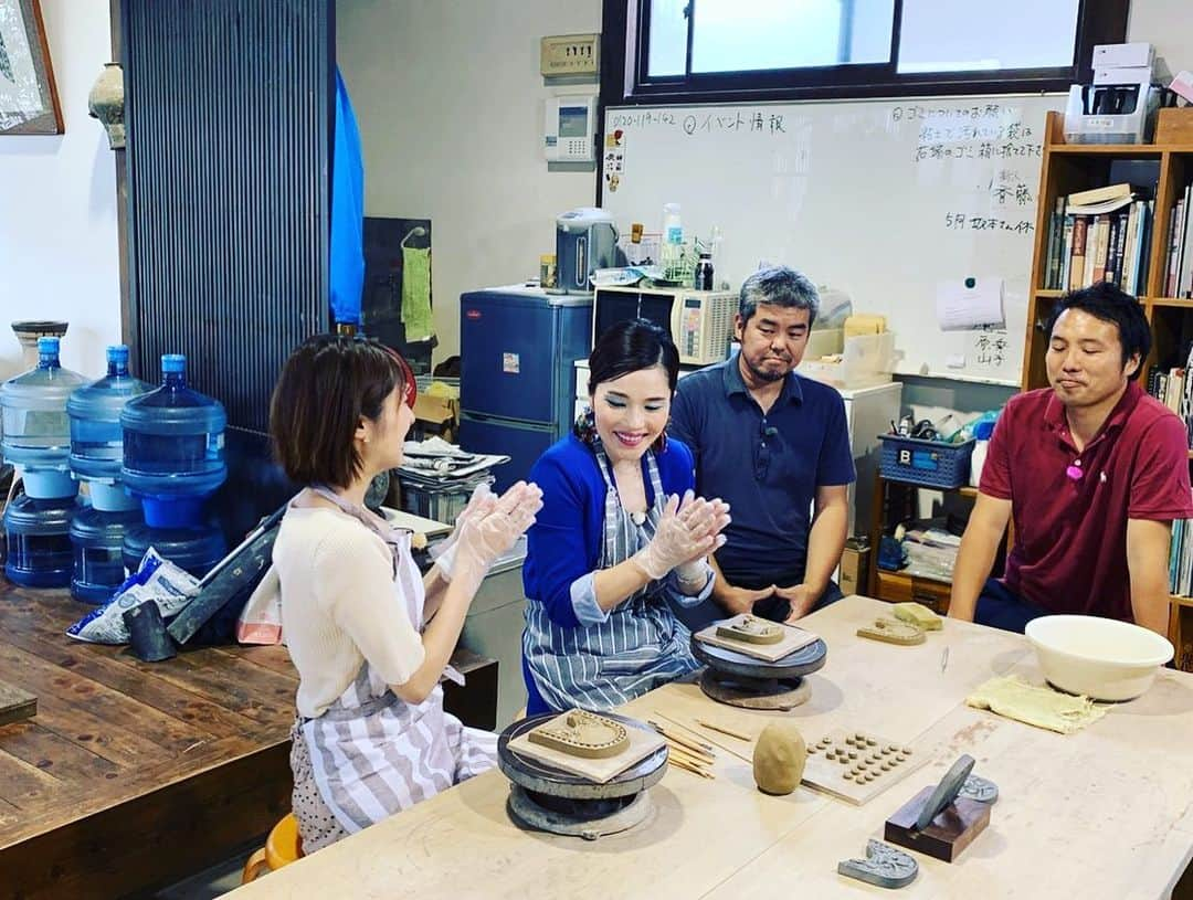 平野ノラさんのインスタグラム写真 - (平野ノラInstagram)「不惑の紫陽花 ☂️ ☂️ ☂️ ☂️ ☂️ #静岡 #第一テレビ #まるごと #まるごとツイート #毎週金曜日 #おったまげ調査隊 #観るっきゃないゾ #鳥越アナ  #平野ノラ #OKバブリー」6月19日 10時45分 - noranoranora1988