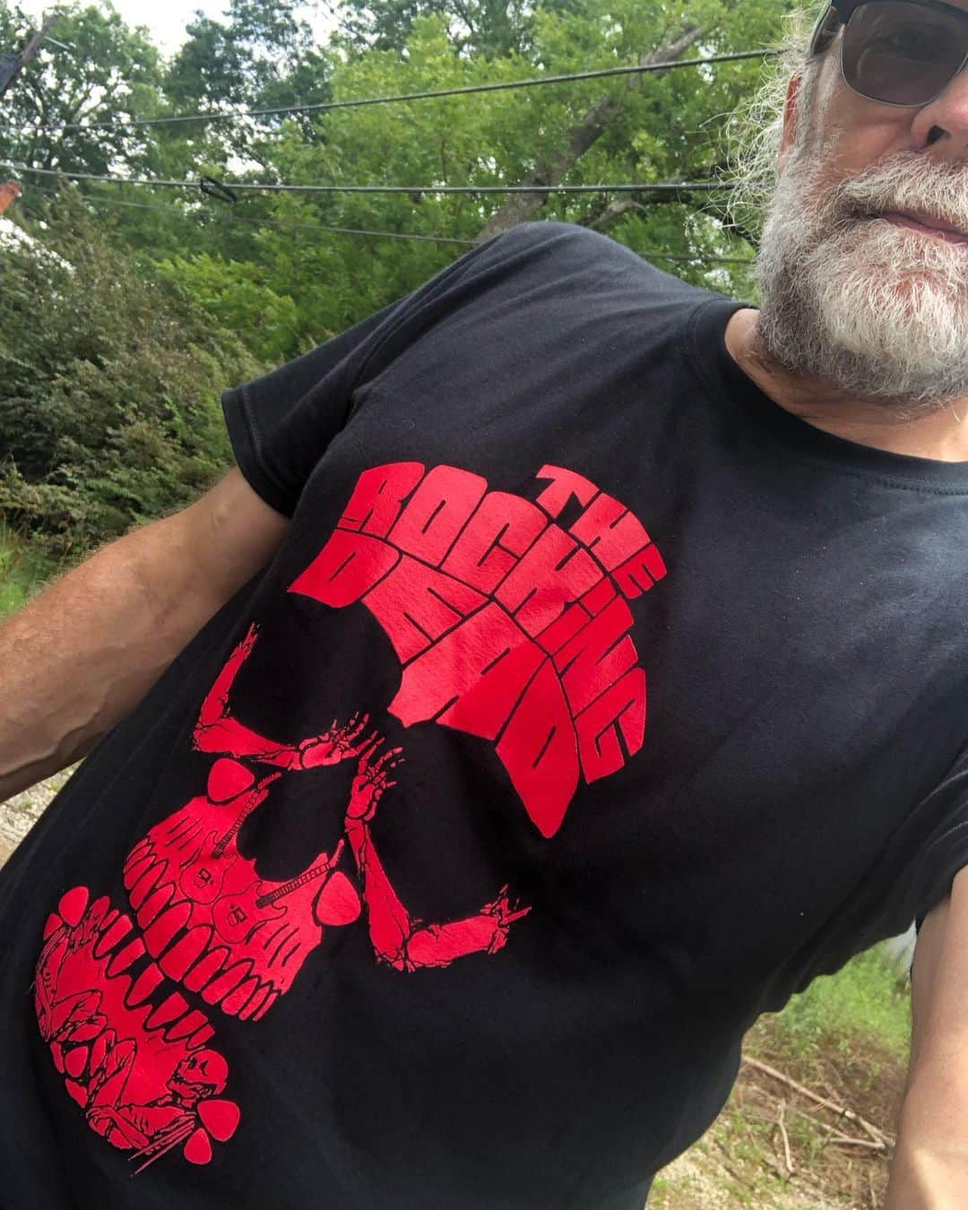 グレゴリー・ニコテロさんのインスタグラム写真 - (グレゴリー・ニコテロInstagram)「Oh yea and there’s T-shirts!  #therockingdead @crognalegino @karakimmer @nicki_harris @garrettzehner」6月19日 2時49分 - gnicotero