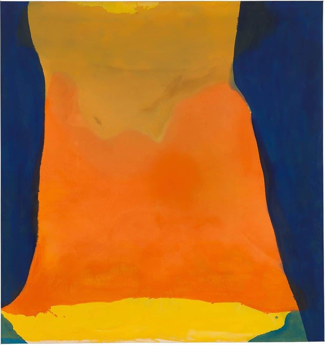 のインスタグラム：「"Spilling Over: Painting Color in the 1960s" is on view through August 2019 at the Whitney Museum of American Art, in New York!  Featuring "Orange Mood" (1966) by Helen Frankenthaler, this exhibition gathers paintings from the 1960s and early 1970s that inventively use bold and saturated color to activate perception. During this period, many artists adopted acrylic paint—a newly available, plastic-based medium—and explored its expansive technical possibilities and wider range of hues. Learn more via the link in our bio. __________ #HelenFrankenthaler #SpillingOver #WhitneyMuseum #Gagosian @whitneymuseum Helen Frankenthaler, "Orange Mood," 1966 © 2019 Helen Frankenthaler Foundation, Inc./Artists Rights Society (ARS), New York」