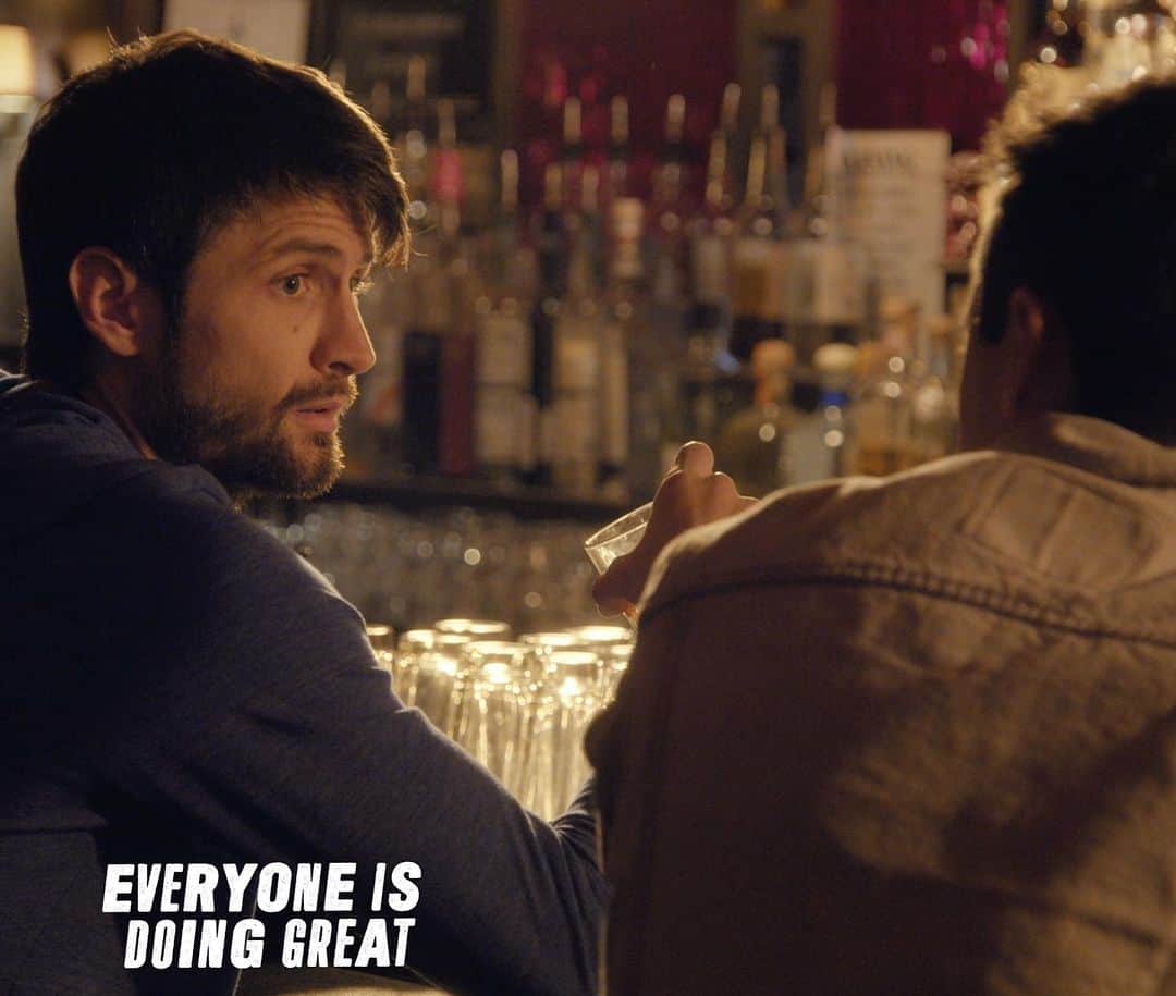 ジェームズ・ラファティのインスタグラム：「DENVER, CO: Just a reminder that we’ll be screening Ep 2 of @everyoneisdoinggreat at @SeriesFest this weekend as part of our crowdfunding panel at 6pm, Saturday 6/22. **Link to get your passes in my bio.** Very much looking forward to meeting and greeting everyone in attendance! 🛫📽☺️」