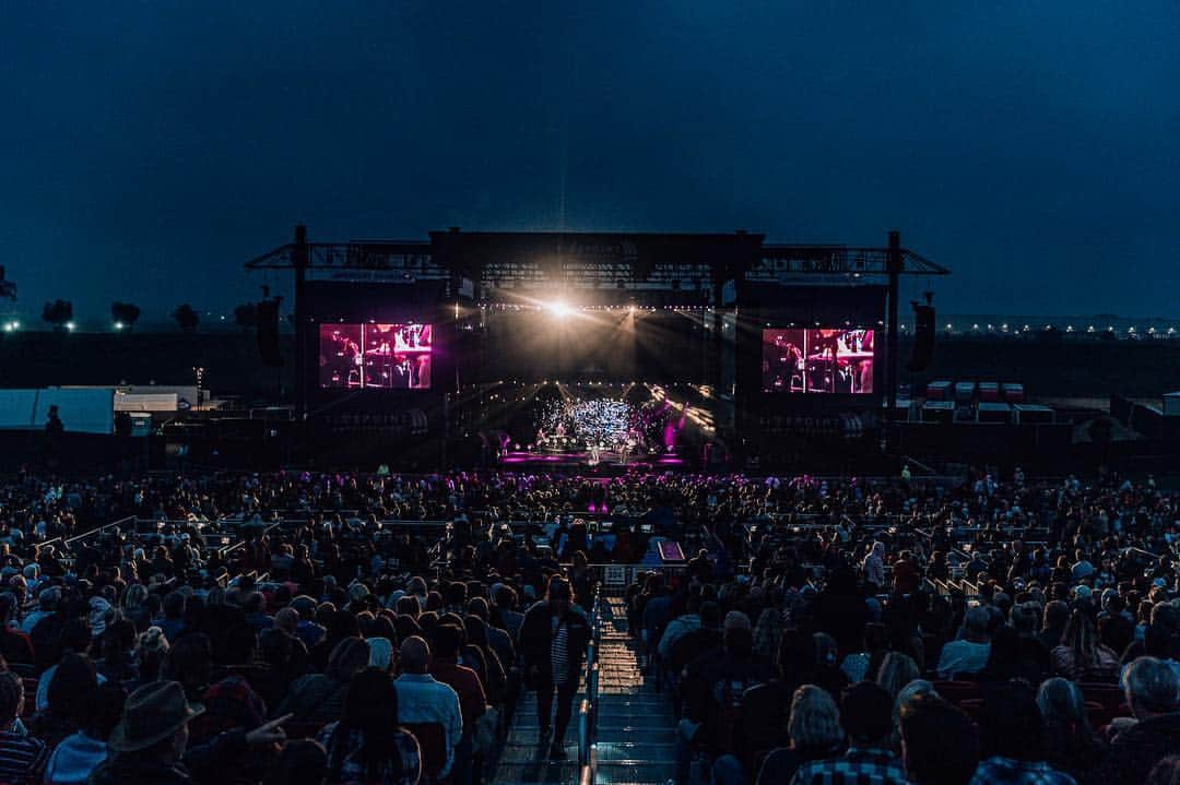 グー・グー・ドールズさんのインスタグラム写真 - (グー・グー・ドールズInstagram)「June 16 / @fivepointamphitheatre / Irvine, CA 📷: @gentlegiantdigital」6月19日 4時08分 - googoodollsofficial