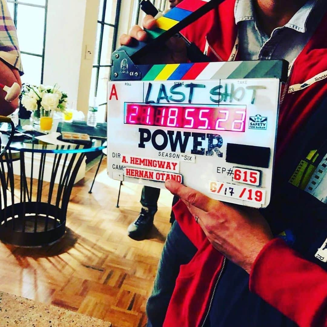 ラ・ラ・アンソニーさんのインスタグラム写真 - (ラ・ラ・アンソニーInstagram)「And that’s OFFICIALLY a wrap on POWER...the final season..🙏🏽😢I’m forever grateful to the cast and crew of this AMAZING show. This show changed my life in so many ways!!! WE DID IT. Take this last ride with us when our final season premieres on Aug 25th. Love you for always supporting us through the years.. @power_starz #thefinalbetrayal」6月19日 4時45分 - lala