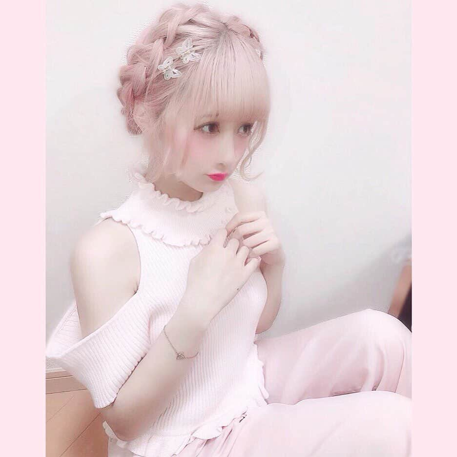 胡桃兎愛のインスタグラム：「🎀🎀🎀」
