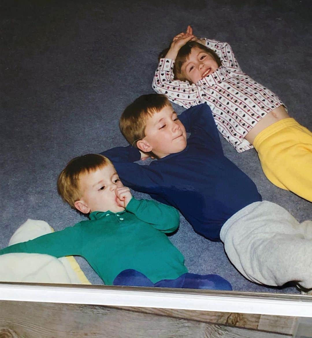 コナー・フランタのインスタグラム：「pastel leisure (by my mom, probably)」