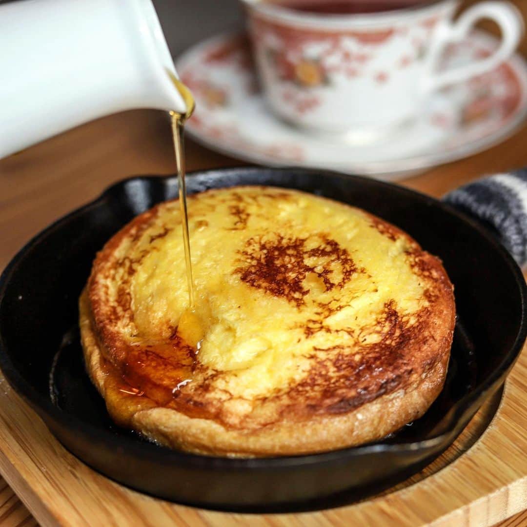 きょん。さんのインスタグラム写真 - (きょん。Instagram)「. .  Terrace Cafe Lamp @terracecafelamp  これからの 季節にぴったり テラスカフェ。(店内ももちろん◎) .  普段、 おやつ時間に出会う 熱々フレンチトーストが 朝から食べられるという シアワセがここにある🤤  #TerraceCafeLamp#breakfast#sweets」6月19日 7時46分 - kyon_tokiiro