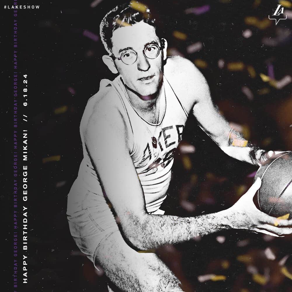 Los Angeles Lakersさんのインスタグラム写真 - (Los Angeles LakersInstagram)「Happy birthday to the NBA's first superstar: The late, great George Mikan! 👓🏆」6月19日 7時47分 - lakers