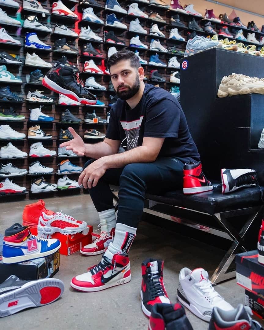 Stanceさんのインスタグラム写真 - (StanceInstagram)「The hype is real 🔥 Self-proclaimed the biggest hypebeast on YouTube, @qiasomar started his first channel in 2007 creating comedy skits and vlogs, eventually focusing his content more on his love for sneakers and fashion. By 2018, Qias had built three YouTube channels with a total following of more than 2 million subscribers.  Qias' first collection for Stance Anthem plays off some of his favorite sneaker colorways, each boasting the 'DreamQrew' logo.  All three designs are sold out on Stance.com - turn on post notifications for any possible restocks, or hit a Stance Retail location📍  #StanceAnthem」6月19日 9時00分 - stanceofficial