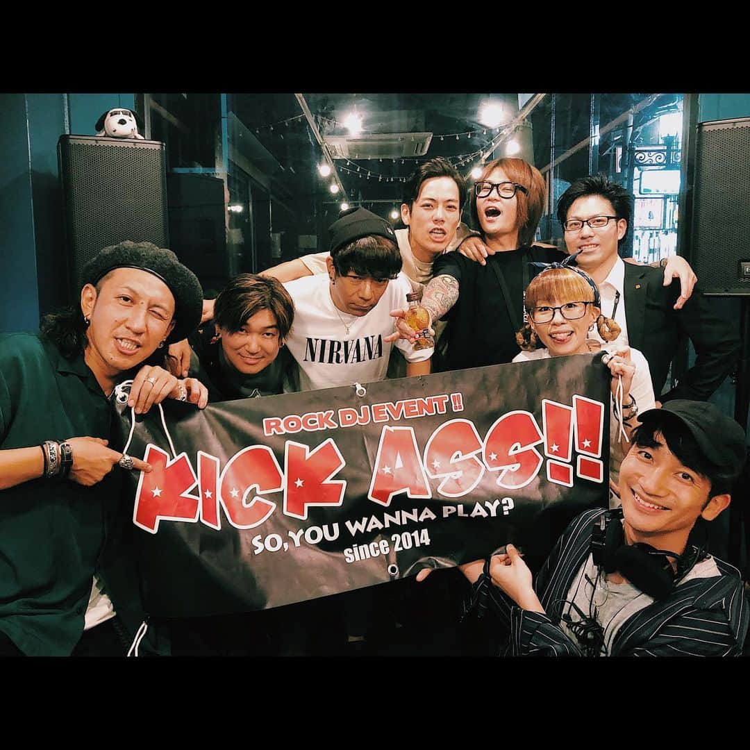 のインスタグラム：「昨日はロックDJイベント、キックアスでした⚡️ 来てくださった方、ありがとうございました😊  次回は8月20日、またゆるっとやりますので、是非お越しくださいませー！🏄‍♂️ . . #吉本新喜劇 #よしもと新喜劇 #新喜劇 #FM802」