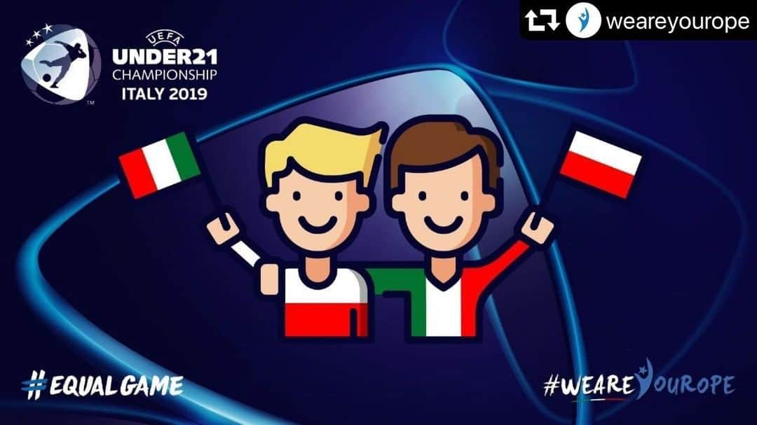 サッカーイタリア代表さんのインスタグラム写真 - (サッカーイタリア代表Instagram)「#repost @weareyourope ・・・ #U21EURO match day: rendiamo indimenticabile lo stadio Dall’Ara anche questa sera: 30.000 voci canteranno l’inno di Mameli e 30.000 bandiere tricolori ci regaleranno un momento unico! Sarà davvero speciale se accoglieremo i nostri avversari, applaudendo il loro inno, e sventolando anche le loro bandiere! #weareyourope」6月19日 20時49分 - azzurri