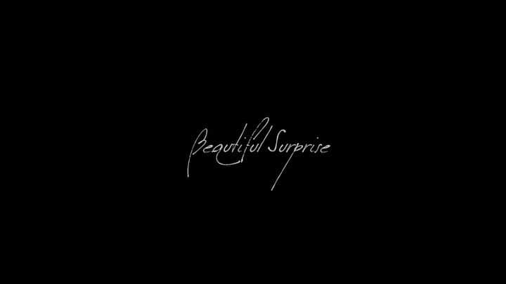 azumiのインスタグラム：「本日公開！ワイヨリカ9年ぶりの新曲です😊 『Beautiful Surprise』 short lyric video みてね 続きは特設サイトにて @wyolica1999  http://www.110107.com/Wyolica20 ライブも最速先行先着予約開始〜  #wyolica #wyolica20th #ワイヨリカ」