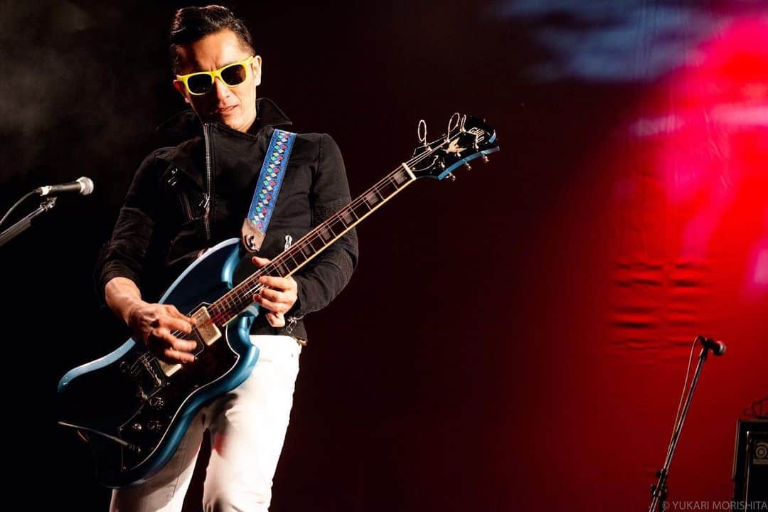 栗田善太郎のインスタグラム：「明日のCROSS FM URBAN DUSKには福岡市南区が産んだロックンローラー百々和宏 @Momokazuhiro さんが生ゲスト出演されます！19時台です！ お聞き逃し無く！ #crossfm」