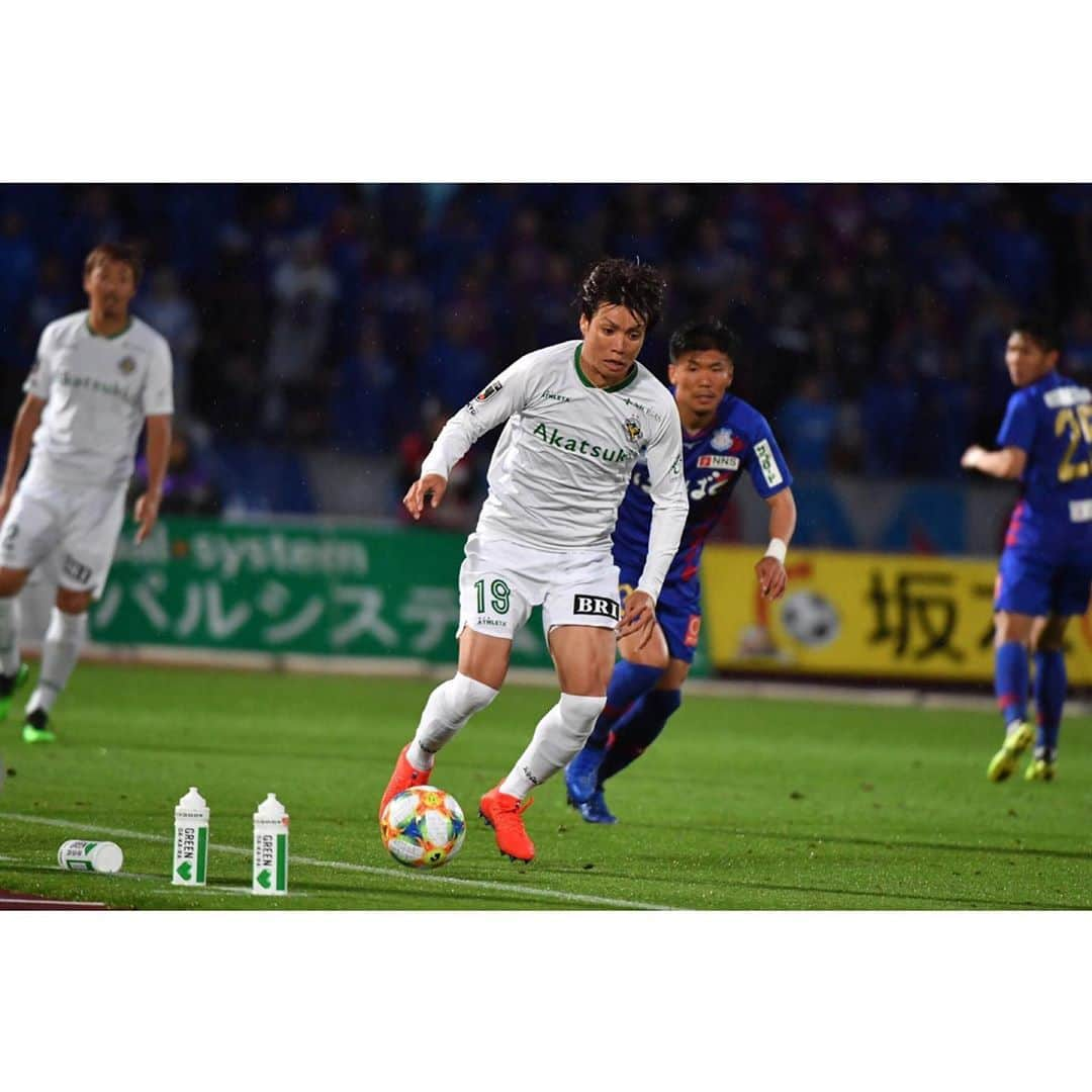 小池純輝さんのインスタグラム写真 - (小池純輝Instagram)「. 🆚ヴァンフォーレ甲府 #jleague #jリーグ #j2 #東京ヴェルディ #tokyoverdy #verdy #verdyfamily #soccer #football⚽ #football #サッカー #フットボール #小池純輝 #19 #⚽️ #ヴァンフォーレ甲府」6月19日 20時17分 - junki_koike