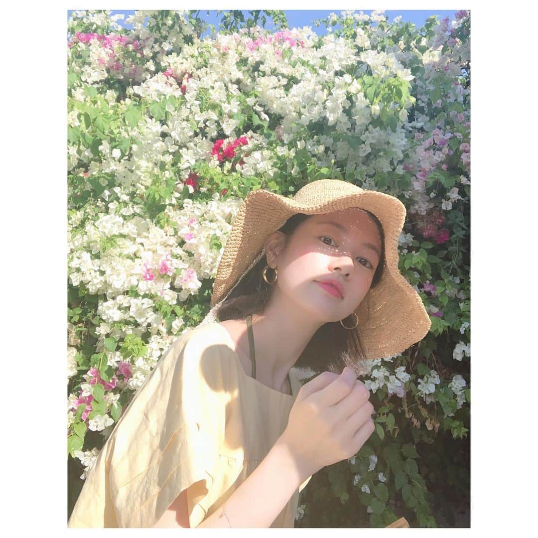 チョン・ソミンさんのインスタグラム写真 - (チョン・ソミンInstagram)「🌸🌼🌻🌺🥀🌹🌷💐hehe 온갖 꽃」6月19日 11時43分 - somin_jj