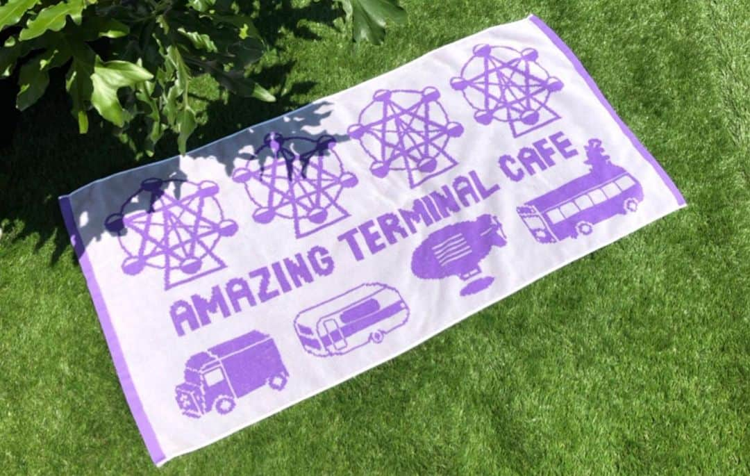 AMAZING COFFEEさんのインスタグラム写真 - (AMAZING COFFEEInstagram)「. 🎡Information from AMAZING TERMINAL CAFE🎡 . タミカフェより『AMAZING バス TOWEL』の登場です💁‍♂️ . AMAZING COFFEEおなじみのシトくんたちが、ドット絵になって大集合👀🚙 . タミカフェ、オリジナルのバスタオルです✨ . 暑い夏をシトくん達と楽しく乗り切りましょう(^o^)v . 【商品名】 AMAZING バス TOWEL . 【販売価格】 4500円(税込) . 【販売期間】 6月24日(月)～ . ＊大変申し訳ございませんが、数に限りがございますので、点数制限を設けさせていただいております。 ＊こちらの商品は販売数に達し次第、販売終了とさせていただきます。 . #居酒屋えぐざいる #10thANNIVERSARY #AMAZINGTERMINALCAFE #AMAZINGバスTOWEL #AMAZINGCOFFEE #アメコ #AMeCO #coffee @izakaya_exile」6月19日 12時00分 - amazing_coffee_official