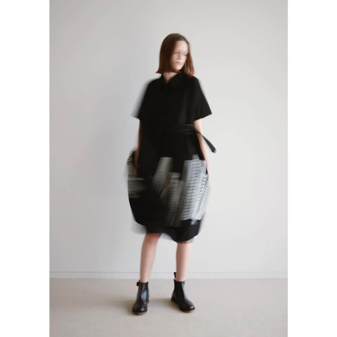 のインスタグラム：「FRAPBOIS 2019-20 AUTUMN/WINTER COLLECTION 「MOTHER」  #frapbois #フラボア #2019 #2020 #19aw #collection #コレクション #mother #マザー #tokyo #japan」
