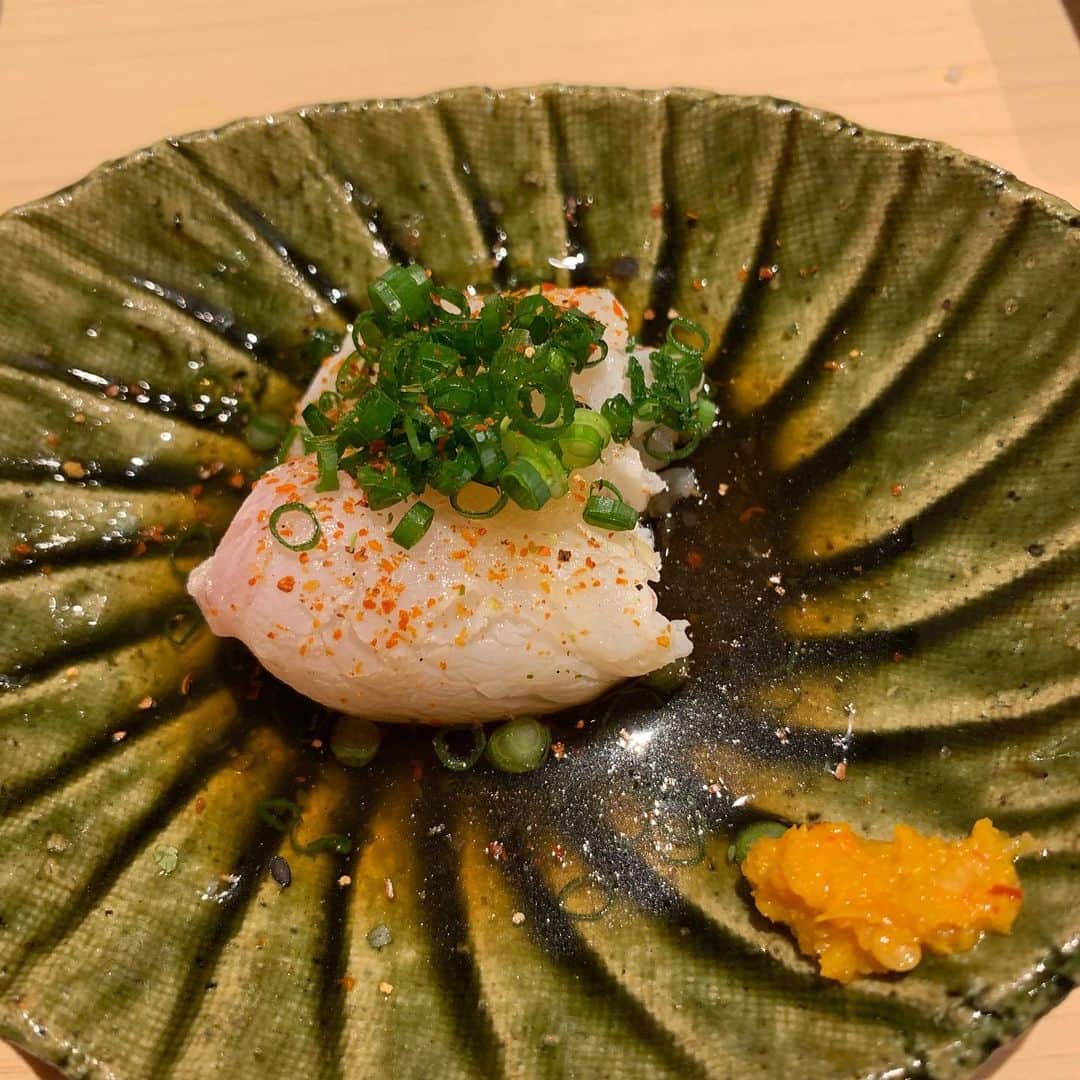 岸本加世子さんのインスタグラム写真 - (岸本加世子Instagram)「毛蟹の手巻きやウニ。美味しかったです。ご馳走さまでした。」6月19日 13時11分 - kayokokishimoto