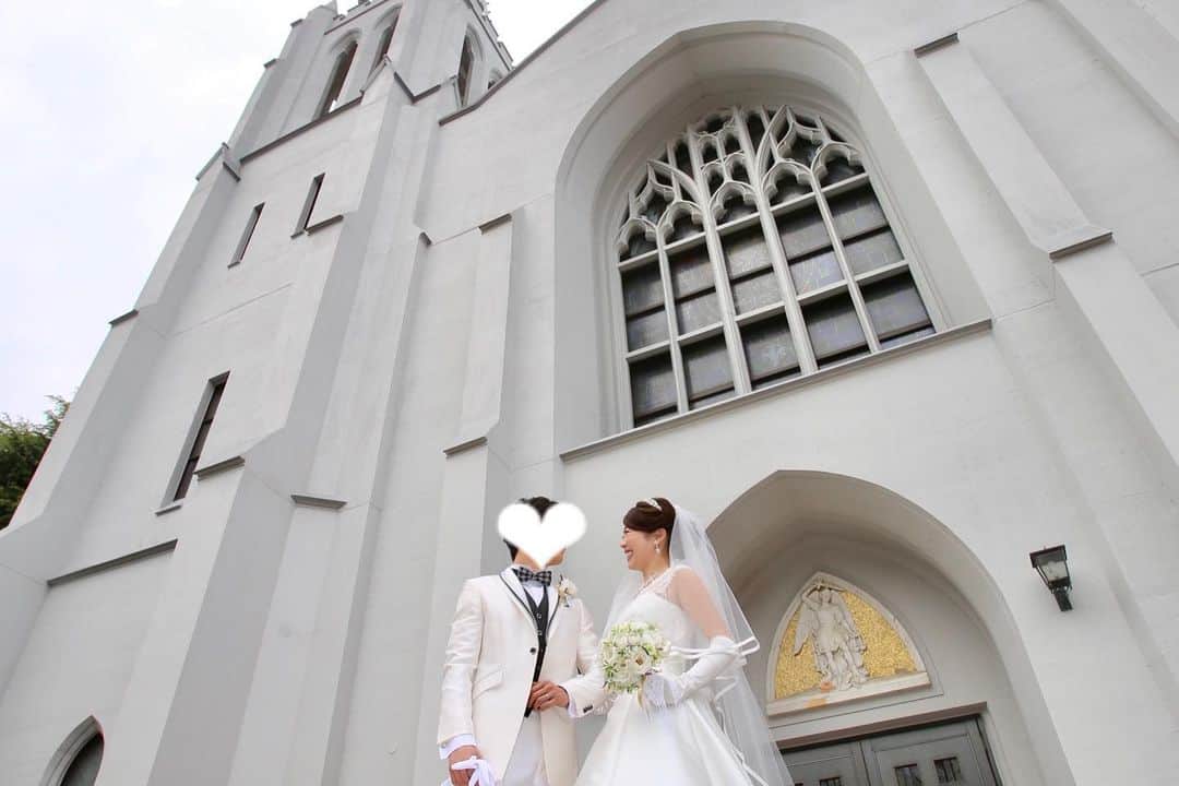川端里奈さんのインスタグラム写真 - (川端里奈Instagram)「結婚式の写真が届いたよ👰🤵❤︎ 大聖堂での結婚式。 とっても幸せでした🥰 #大聖堂#結婚式#2019#0421#平成#名古屋#布池教会」6月19日 13時23分 - rinaastagram723