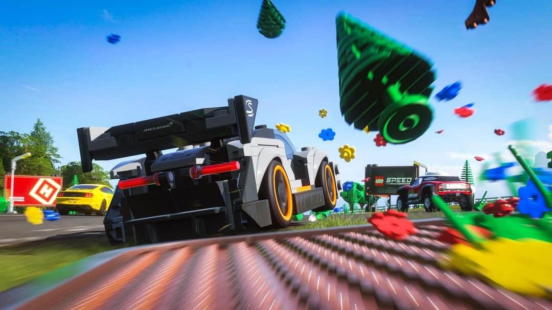 McLaren Automotiveさんのインスタグラム写真 - (McLaren AutomotiveInstagram)「Explore a LEGO themed world from behind the wheel of a LEGO McLaren Senna with Forza Horizon 4 LEGO Speed Champions. Encounter other new gameplay challenges such as LEGO Speed Ramps and Destruction challenges in this exciting new expansion pack.  @LEGO #LegoSpeedChampions #LEGO #McLarenSenna #ForzaHorizon4 @xbox」6月19日 21時01分 - mclarenauto