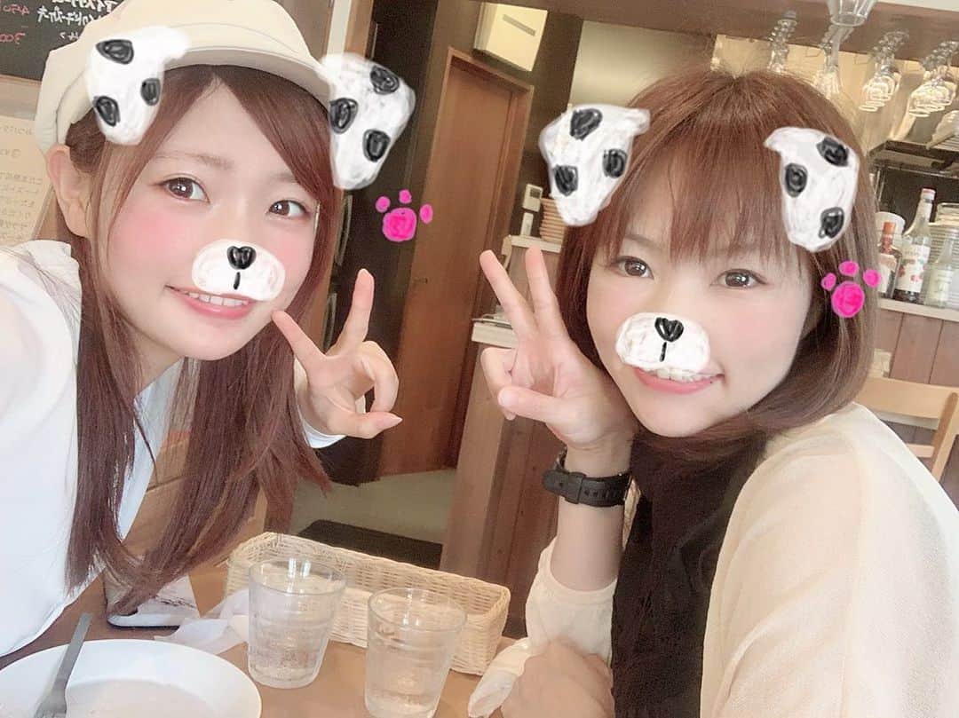 日比ゆりのインスタグラム：「✩ ままとごはん👶🏻💓 . #lunch #caffe #mam #fam #cake #girls #snow #🍴 #🍰 #💓」