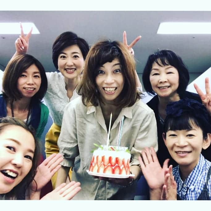 池尻和佳子さんのインスタグラム写真 - (池尻和佳子Instagram)「もっさん、誕生日おめでとう🎶✨😆✨🎶 毎年祝えるって、嬉しいね～‼️‼️」6月19日 15時38分 - wakako_ikejiri_rkb