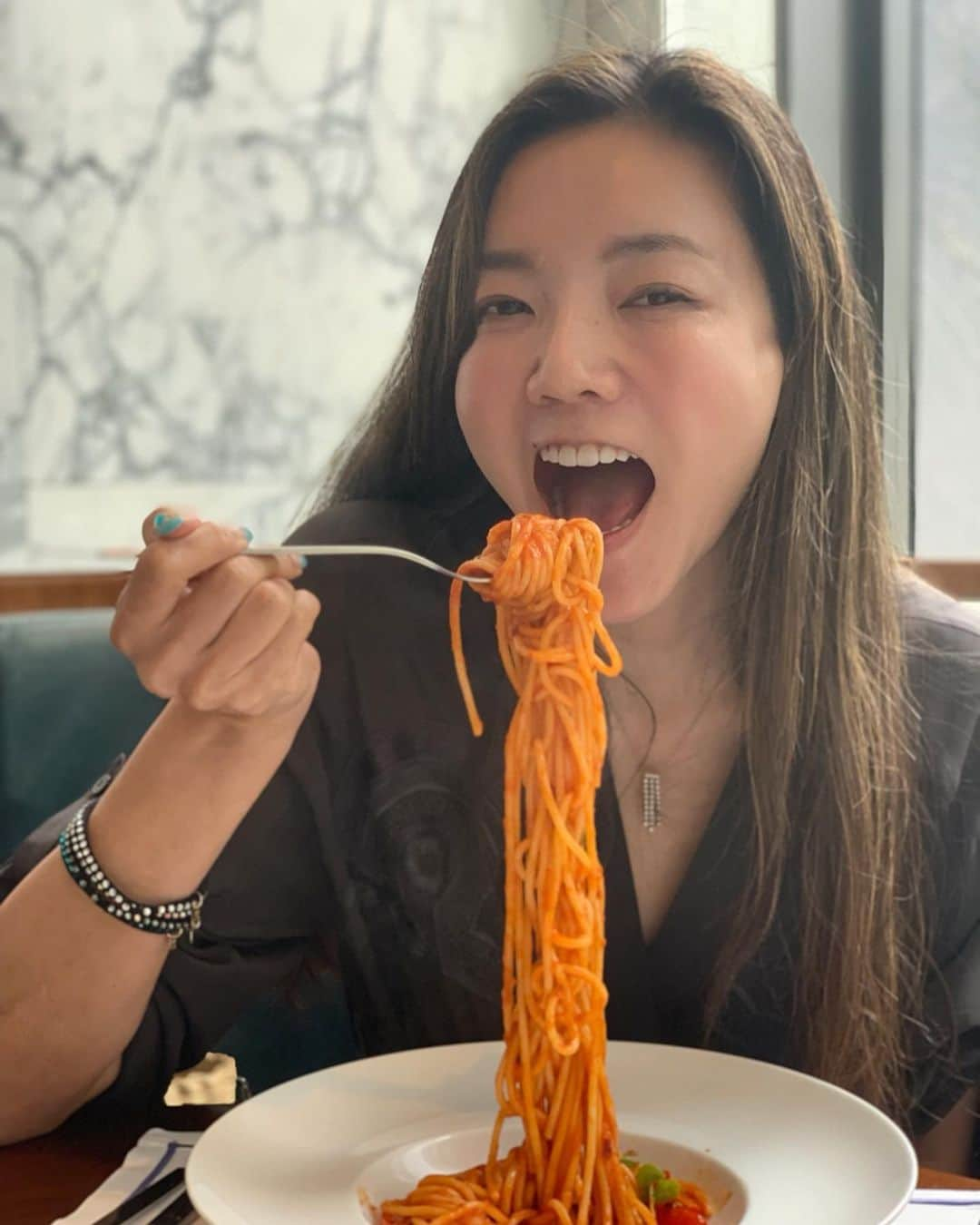 和央ようかさんのインスタグラム写真 - (和央ようかInstagram)「Never Ending Spaghetti 🍝 🤣🤣🤣 スパゲッティ🍝🤣🤣🤣 @fourseasons  #boccalino #seoul #takakoworldstylin🌎  #korea #lifestylye  #lifeisjourney」6月19日 16時49分 - yokawao0215