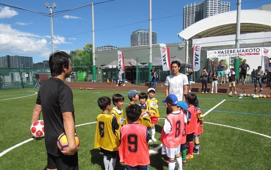 長谷部誠さんのインスタグラム写真 - (長谷部誠Instagram)「*** HASEBE MAKOTO SOCCER CLINIC ⚽️ #japanairlines_jal  #jal  #今日の #newszero  #出演予定です」6月19日 17時01分 - makoto_hasebe_official