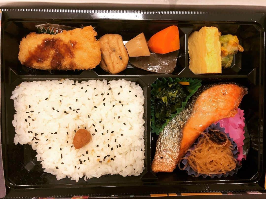 バカリズムさんのインスタグラム写真 - (バカリズムInstagram)「バズリズム飯」6月19日 17時25分 - bakarhythm