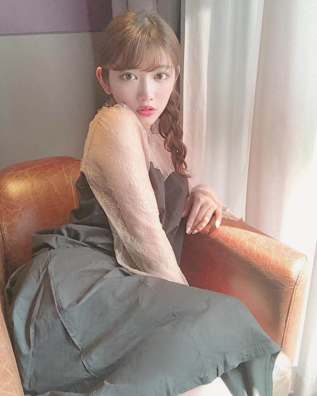 MICさんのインスタグラム写真 - (MICInstagram)「. . @tanibosci がセレクトしてるお店 @zalzatokyo のパジャマドレス❤️ʕʘ̅͜ʘ̅ʔ . . パジャマとドレスが合体したかわいすぎる部屋着🧸 いつもおしゃれなたにたまに近づけるかな〜=͟͟͞͞( ∩ 'ヮ'=͟͟͞͞) ੭⁾⁾ . . .  #韓国旅行 #韓国 #韓国ホテル #おうちコーデ #ルームウェア #通販 #部屋着  #パジャマ  #ドレス #ラグジュアリー #レースワンピース #きょコ #いつコ」6月19日 17時58分 - micmofmof
