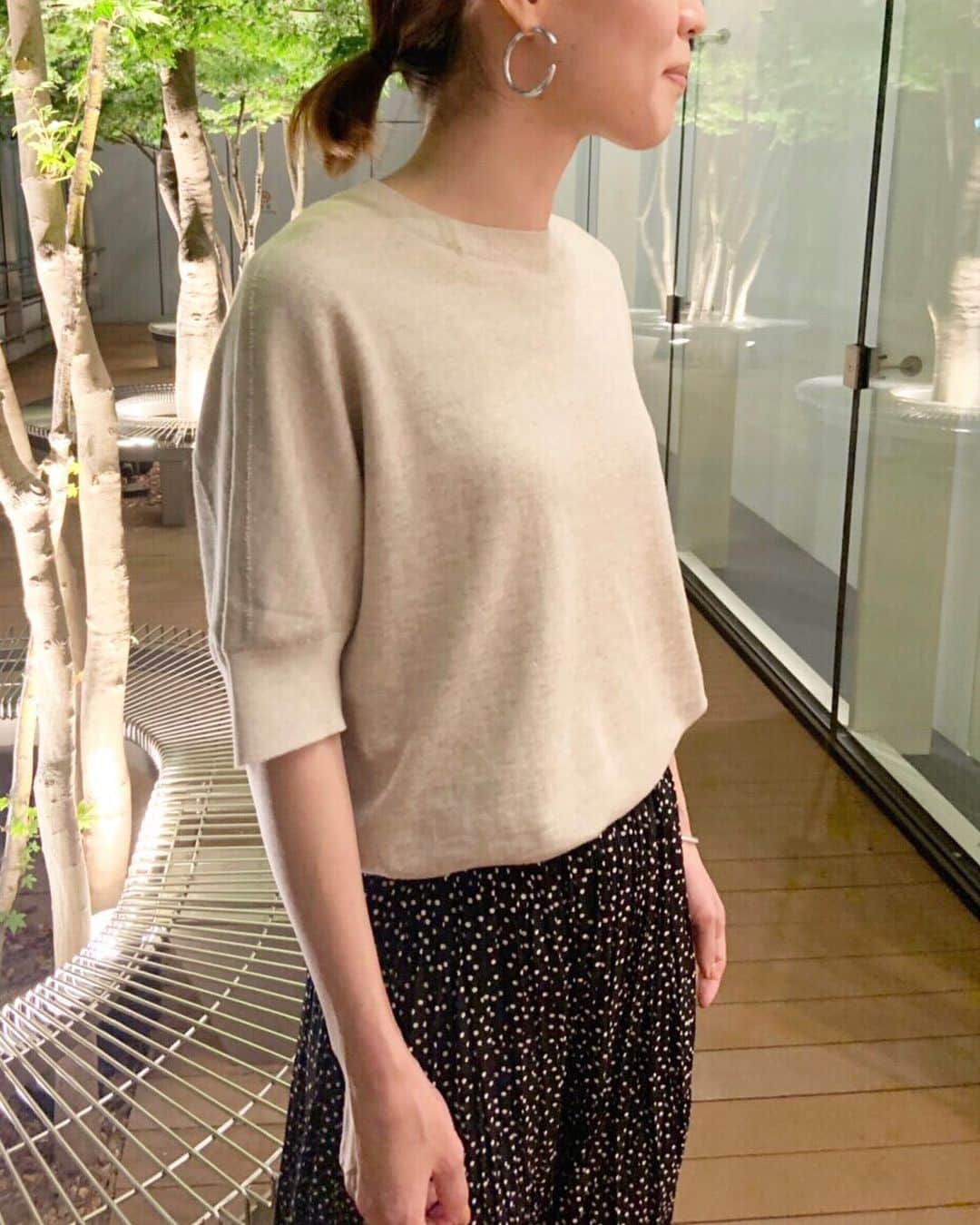 のインスタグラム：「【re stock】リネンコットン裏毛スウェットは再入荷後、再びご好評いただいております。﻿ 人気カラーはお早めに！﻿ ﻿ ﻿﻿ ☑︎詳細はショッピングタグをタップ👆﻿﻿﻿ ﻿﻿ ﻿ ﻿﻿﻿﻿﻿﻿﻿﻿﻿﻿﻿﻿﻿﻿﻿﻿﻿ #dressterior #ドレステリア﻿﻿﻿ ﻿﻿﻿﻿ ﻿﻿﻿﻿﻿﻿﻿﻿﻿﻿﻿」
