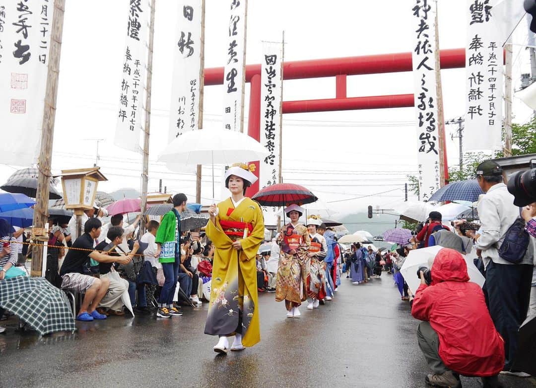 のインスタグラム：「This year, Aizu Tajima Gion-sai festival will be held between July 22 and 24. The highlight of the festival (pictured here!) happens in the early morning of the final festival day」