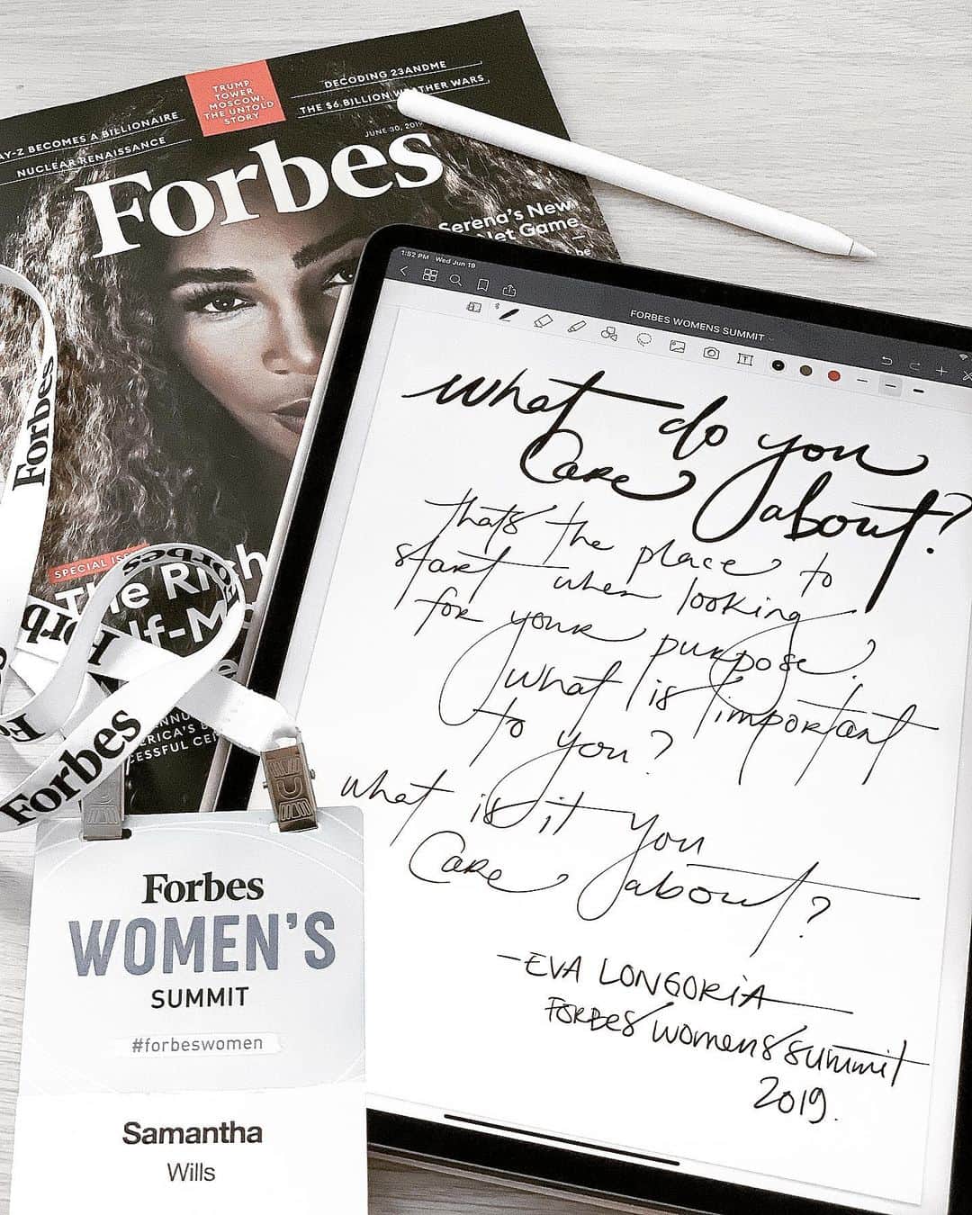 サマンサウィルスのインスタグラム：「Yesterday I felt fortunate to be able to attend the 2019 @ForbesWomen Summit. This year’s topic was ‘Live Your Purpose’. It’s a big one, and if you find yourself at crossroads you can often feel very isolated and at a loss as to what your purpose and passion even are. ⠀ ⠀ ⠀ Eva Longoria was the closing speaker, and I thought she explained it beautifully, rather than taking on the overwhelming task of going on the strict mission to find your purpose, simply ask yourself, “What is it you care about?” ⠀ ⠀  Here are some other things I took away from the day: ⠀ ⠀ “Communities are built by teaching people to care about people.” – @JulieRice_ Cofounder, SoulCycle & Partner, WeWork ⠀ ⠀⠀ “As brands, how can we facilitate conversations around modern femininity and what that means?” ⠀ – Charlotte Koh,Head of Digital Media & Unscripted @HelloSunshine ⠀ ⠀⠀ “In 2019 you cannot have an unconscious bias, if you do, you must be unconscious.”- @ArlanWasHere Founder of @BackstageCapital ⠀ ⠀⠀ “Your purpose does not need to be tied to a vocation.”– Tara Rush, SVP Audi America ⠀ ⠀⠀ ⠀⠀ ⠀ “Women start their own companies because they know they’ll get paid right.” – Lilly Ledbetter, Equal Pay Activist —Lilly Ledbetter Fair Pay Act of 2009 (Obama administration) ⠀ ⠀⠀ “I would write down what I didn’t know and I would circle it. I’m a theatre major! I didn’t know business. But I learnt. I’m. learning. I’m passionate about it.” - @Jennifer.Garner CoFounder & Chief Brand Officer @OnceUponAFarm ⠀ ⠀⠀ ⠀ “If it doesn’t occur to you, it’s not relevant to your life, so you cannot plan for it. That is why Twitter has a bullying issue because it is run by three white guys…. Bullying has not been a major issue in their lives, they simply cannot plan for how to deal with it when it happens. Tech Titans need to be held accountable, they need diversity alongside responsible legislature.” ⠀⠀ – Kara Swisher, Co-founder & Editor-at-Large Recode + Host of Recode Decode & Pivot podcast ⠀ ⠀ ⠀⠀ Thank you to Forbes Executive Director, Erika Burho for kindly hosting us yesterday, and to Moira Forbes for championing the bringing together of women to share thoughts, experience and knowledge. - SWx ⠀#forbeswomen」