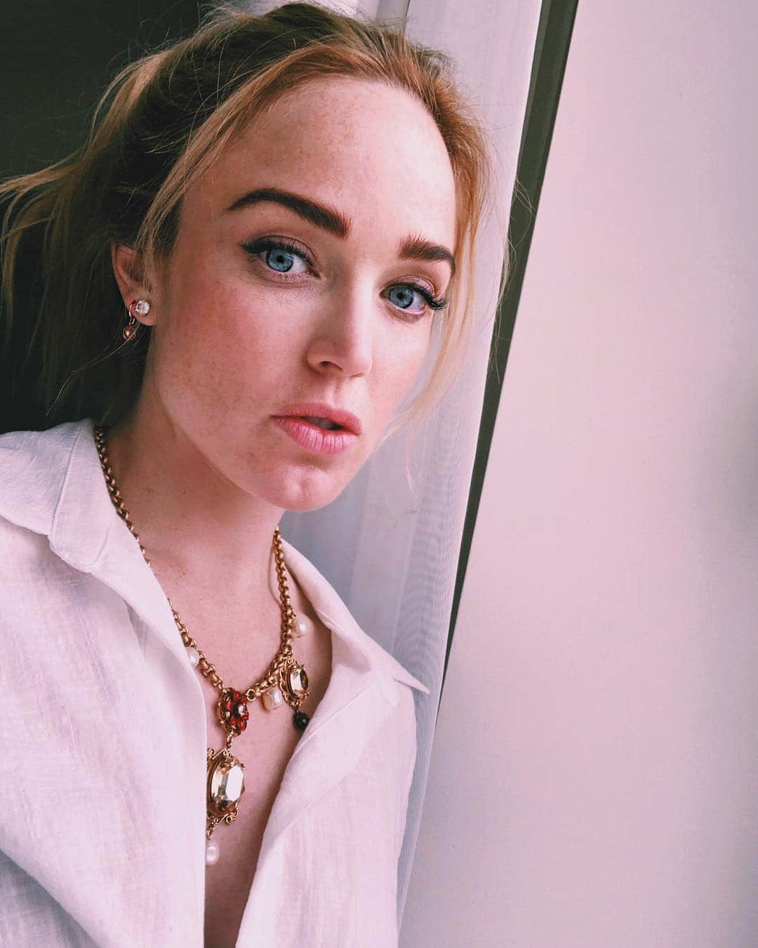 ケイティ・ロッツさんのインスタグラム写真 - (ケイティ・ロッツInstagram)「I'm hormonal AF right now」6月20日 5時59分 - caitylotz