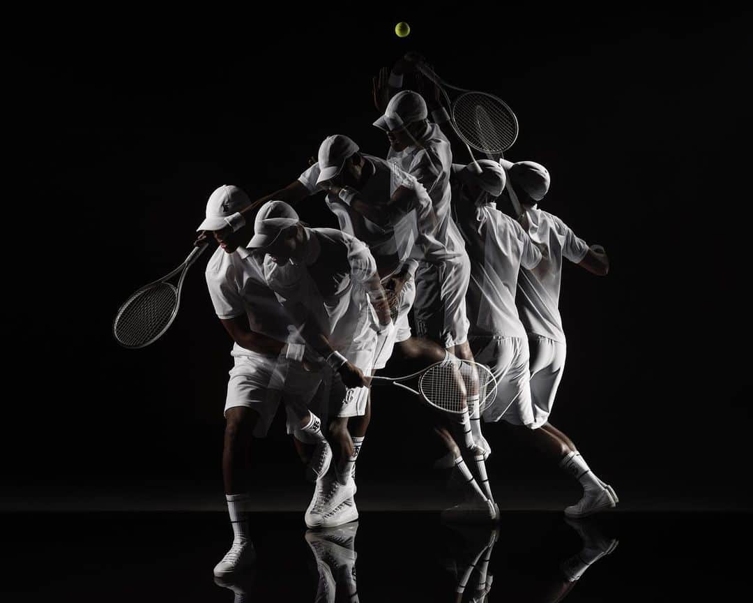 Burberryさんのインスタグラム写真 - (BurberryInstagram)「Discover a new tennis capsule . Serving as a celebration of our affinity with the quintessential British sport . A collection influenced by tennis's timeless style appeal and by references found in the #Burberry archive, from the 1980s. The vintage Burberry pieces included the ‘Deuce’ sweatshirt, the ‘Wimbledon’ top and the ‘Annabel’ dress – a design made as an ode to the former British number one player, Annabel Croft. . Shop the collection . #ThomasBurberryMonogram #TBRT」6月19日 21時24分 - burberry
