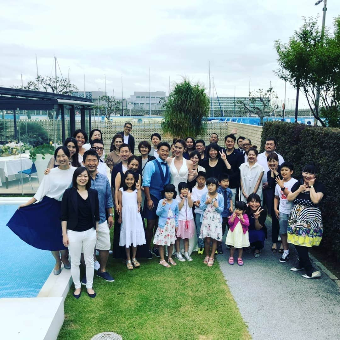 草野歩さんのインスタグラム写真 - (草野歩Instagram)「色々サプライズ(笑) Happy Wedding❤️ #結婚パーティー#事前に教えて#サプライズゲスト」6月19日 21時30分 - kusano_ayumi