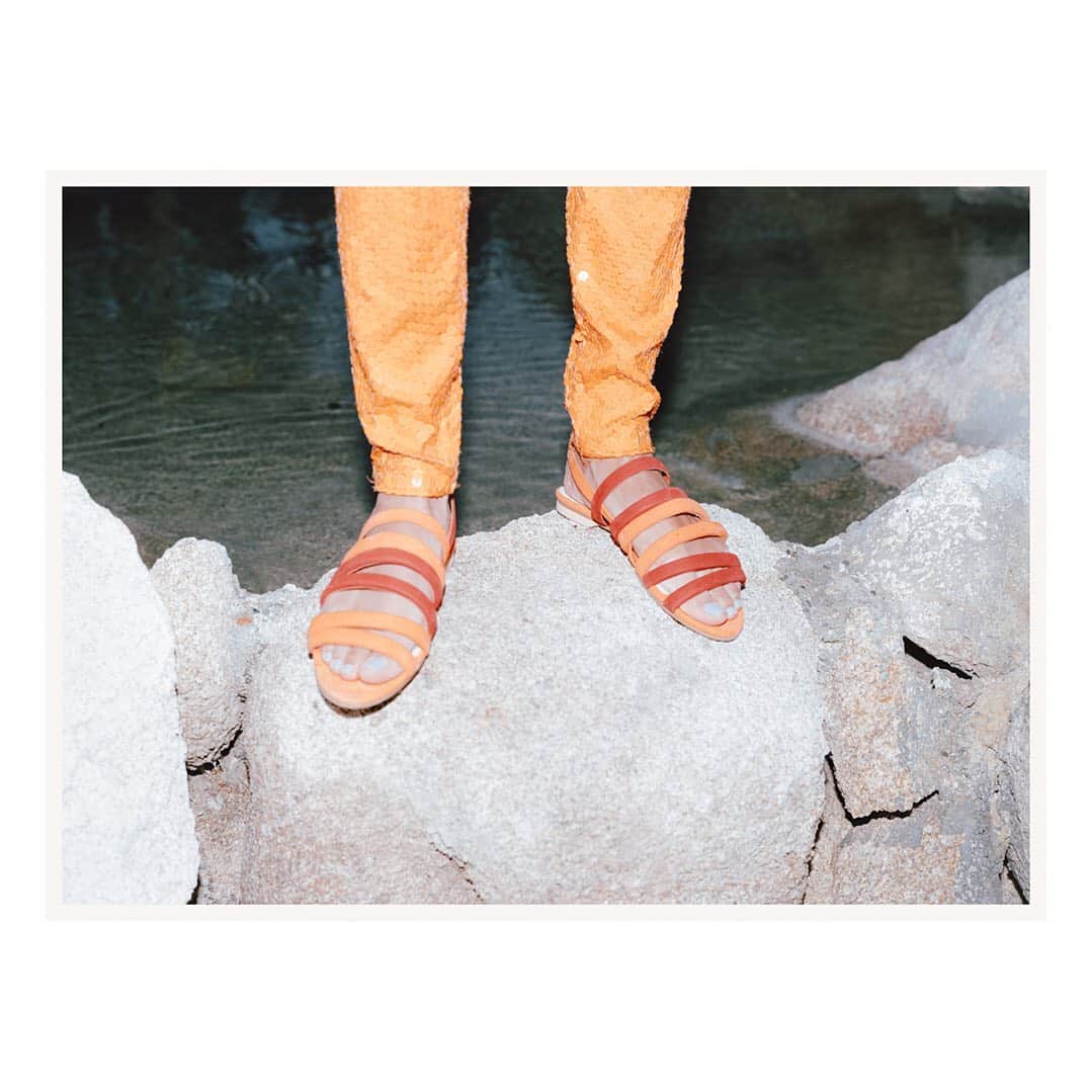 のインスタグラム：「Spicy hot. New TWINS styles for women at Camper.com. #ss2019 #campershoes」