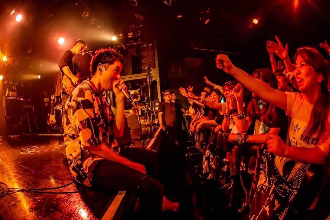 NOISEMAKERさんのインスタグラム写真 - (NOISEMAKERInstagram)「‪THANK YOU 大阪！！THANK YOU KNOCK OUT MONKEY！‬ ‪最高の時間をありがとう！最高の仲間に感謝！大阪はまた8/2 ‬ ‪『NOISEMANIA 2019 ONE MAN SHOW』‬ ‪NOISEMAKERワンマンツアーでまた帰ってきます！‬ ‪📸 by @taka_tallman」6月19日 22時26分 - noisemaker_official