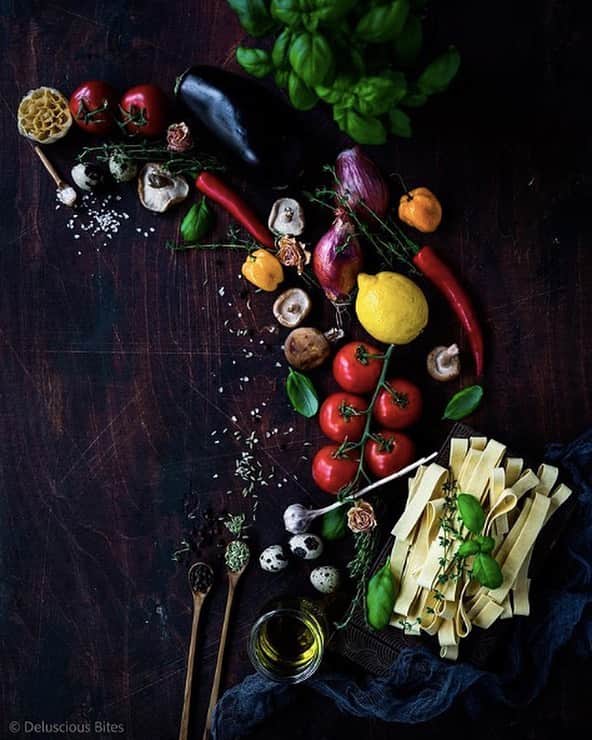 NikonUSAさんのインスタグラム写真 - (NikonUSAInstagram)「We’re loving this month’s #foodphotography challenge because the 📷 always eats first! Food photographer and stylist @delusciousbites captured this mouthwatering bird’s eye view by shooting a flat lay of the ingredients needed for a delicious pasta recipe. Make sure to share your best #foodphotography with us all month using #NikonNoFilter for a chance to be featured! 📸: #Nikon #Z7 with the Mount Adapter FTZ and AF-S #NIKKOR 24-70mm f/2.8G ED lens at 35mm, f/4, 1/100 sec, ISO 400.」6月19日 22時48分 - nikonusa