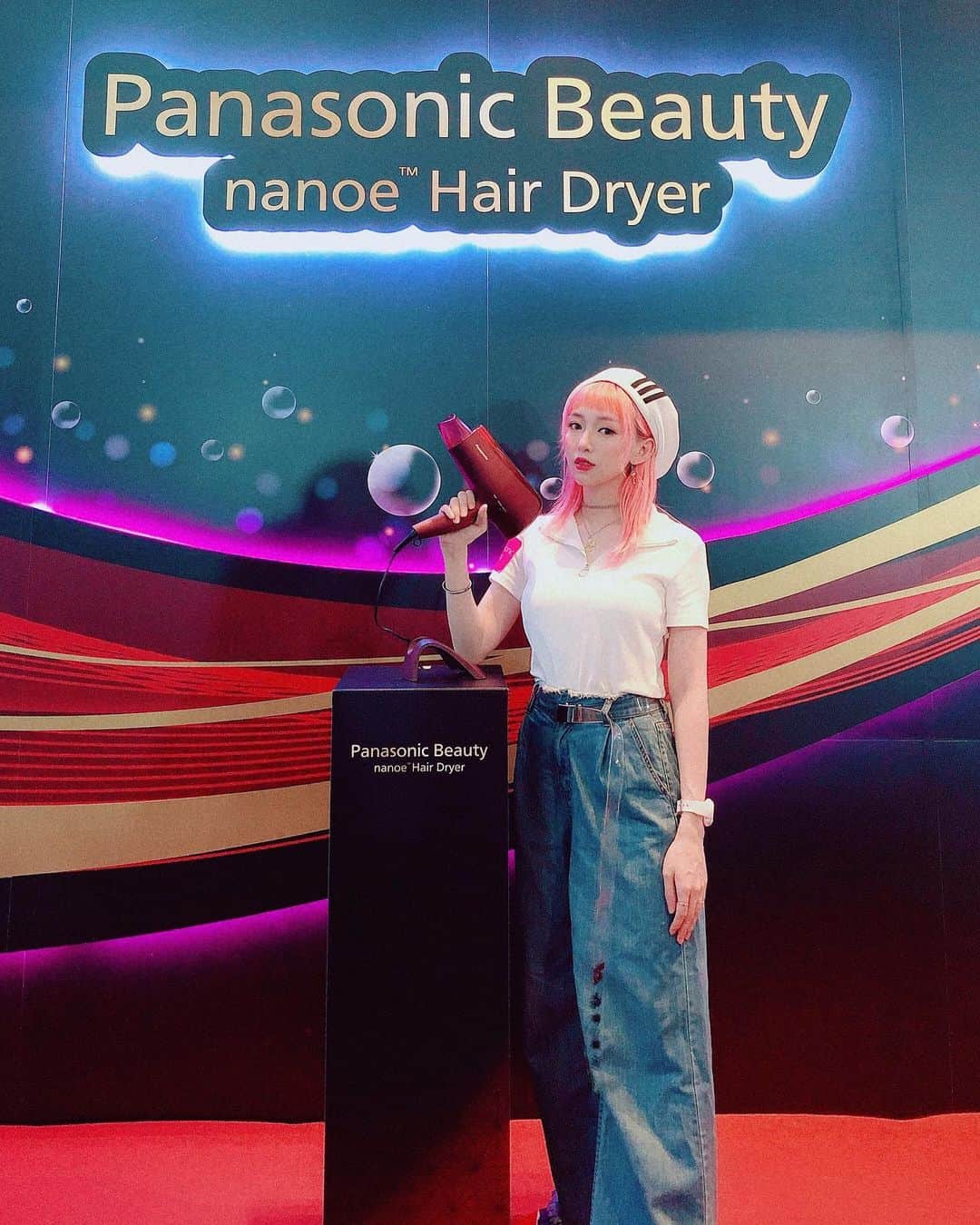 Eva Cheung☆さんのインスタグラム写真 - (Eva Cheung☆Instagram)「一個可以吹頭同時吹臉護膚嘅風筒😍❤️💈*Panasonic nanoe™️ Hair Dryer EH-XD20 Event*💈 #PanasonicBeautyHK #EHXD20 #OccasionsPR」6月19日 23時01分 - eva_pinkland