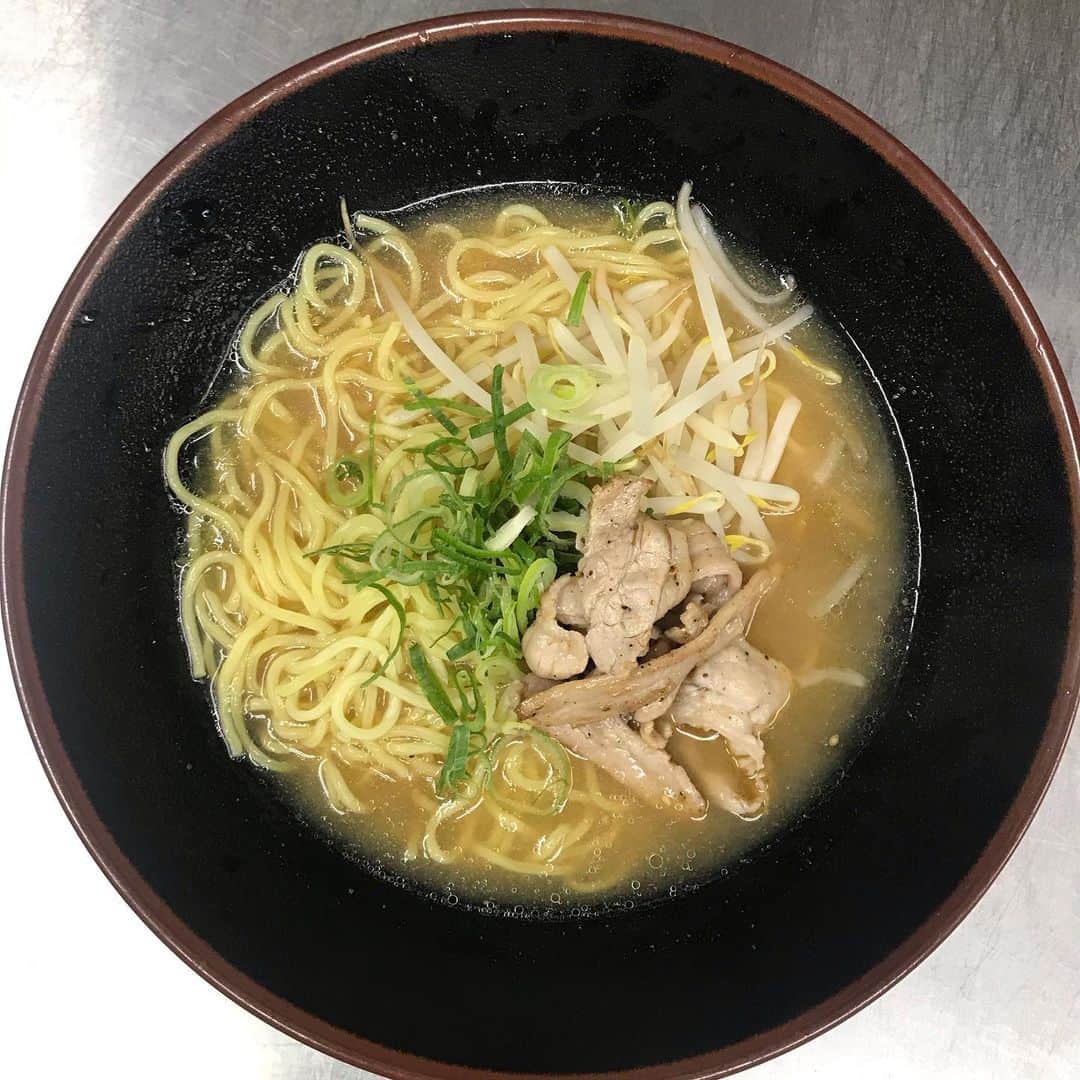 泳ぎイカ 九州炉端 弁慶 新大宮店のグルメインスタ