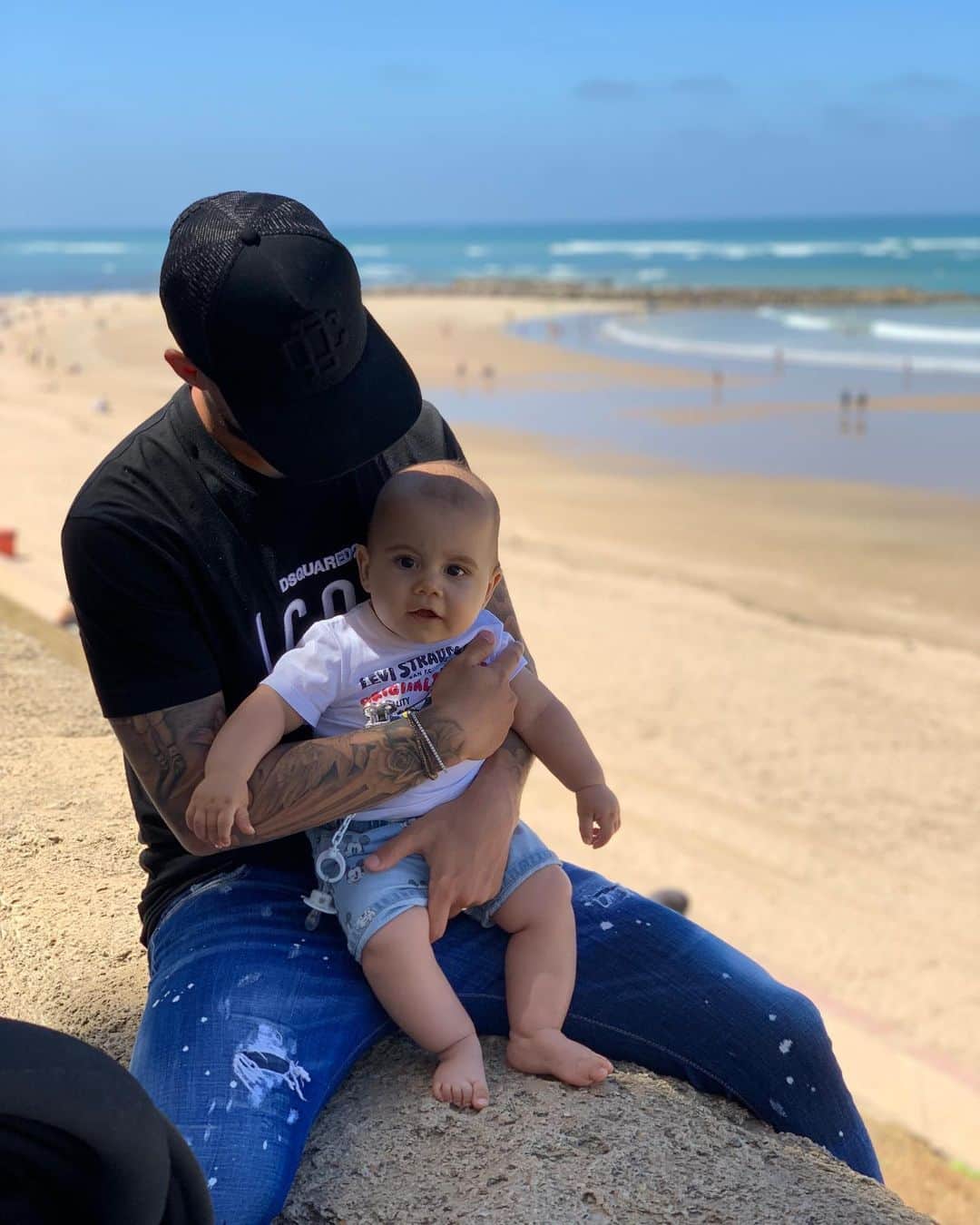 ヘスス・フェルナンデス・サエスのインスタグラム：「❤️... 🏖」