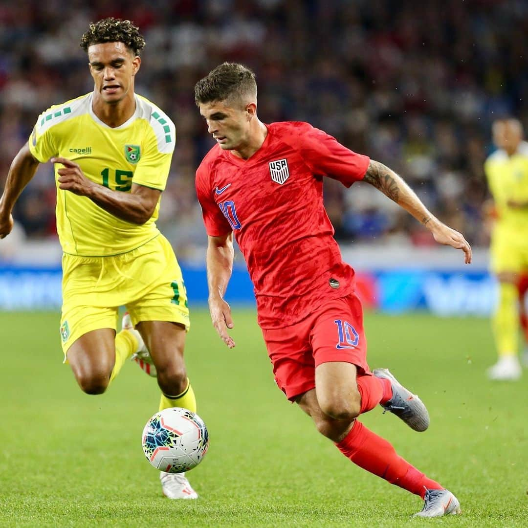 サッカー アメリカ代表チームさんのインスタグラム写真 - (サッカー アメリカ代表チームInstagram)「🙌 Nice win to begin #GoldCup2019! More photos from last night’s 4-0 win vs. 🇬🇾.」6月19日 23時39分 - usmnt