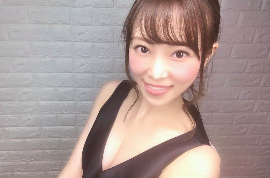 青山智美のインスタグラム