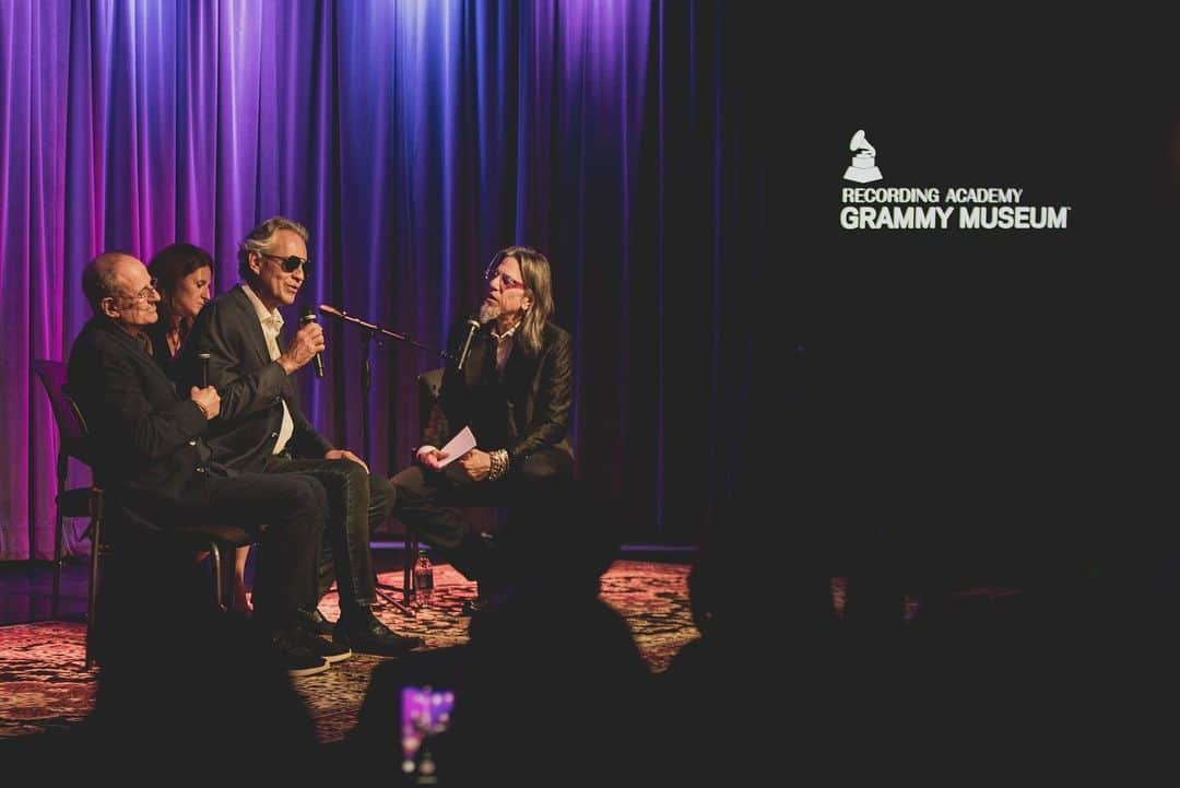 アンドレア・ボチェッリさんのインスタグラム写真 - (アンドレア・ボチェッリInstagram)「. Thank you @grammymuseum for hosting us yesterday! It was really exciting to be with Andrea, @matteobocelli and Bob Ezrin again, surrounded by the friends who supported us 8 years ago at the beginning of the @andreabocellifoundation adventure. By recounting the results achieved with commitment and determination during the years, it came back to my heart and eyes the picture of when in November 2011 we started a beautiful journey with @jochampaofficial, @quincydjones, MIT and @davidfoster with only one mission on our minds: "empowering people and communities". . - @veronicabertiofficial」6月19日 23時57分 - andreabocelliofficial